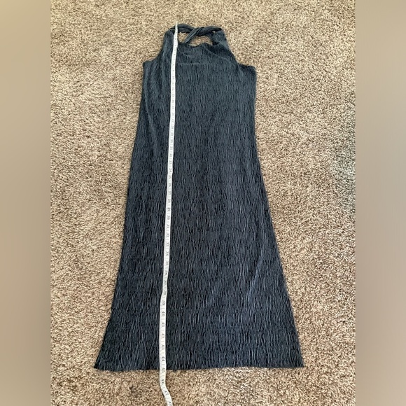 Maeve Anthropologie NWT Adrienne Twist-Back Velvet Midi Dress Black/Gray Sz XS - Picture 11 of 15